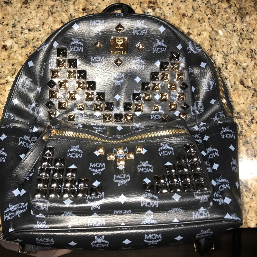 MCM back pack - Picture 2 of 4